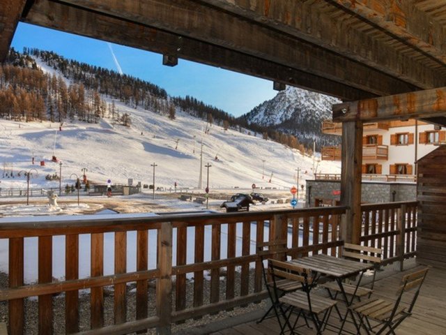 Appartement Cosy 2 Pièces avec Terrasse Face aux Pistes à Montgenèvre FR-1-266-94 - Montgenèvre
