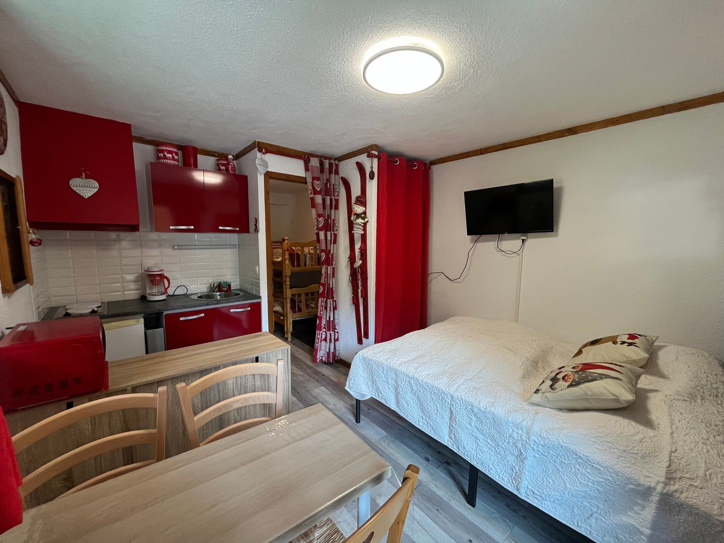 Studio voor 4 personen met balkon - Résidence LES CAMPANULES - Châtel
