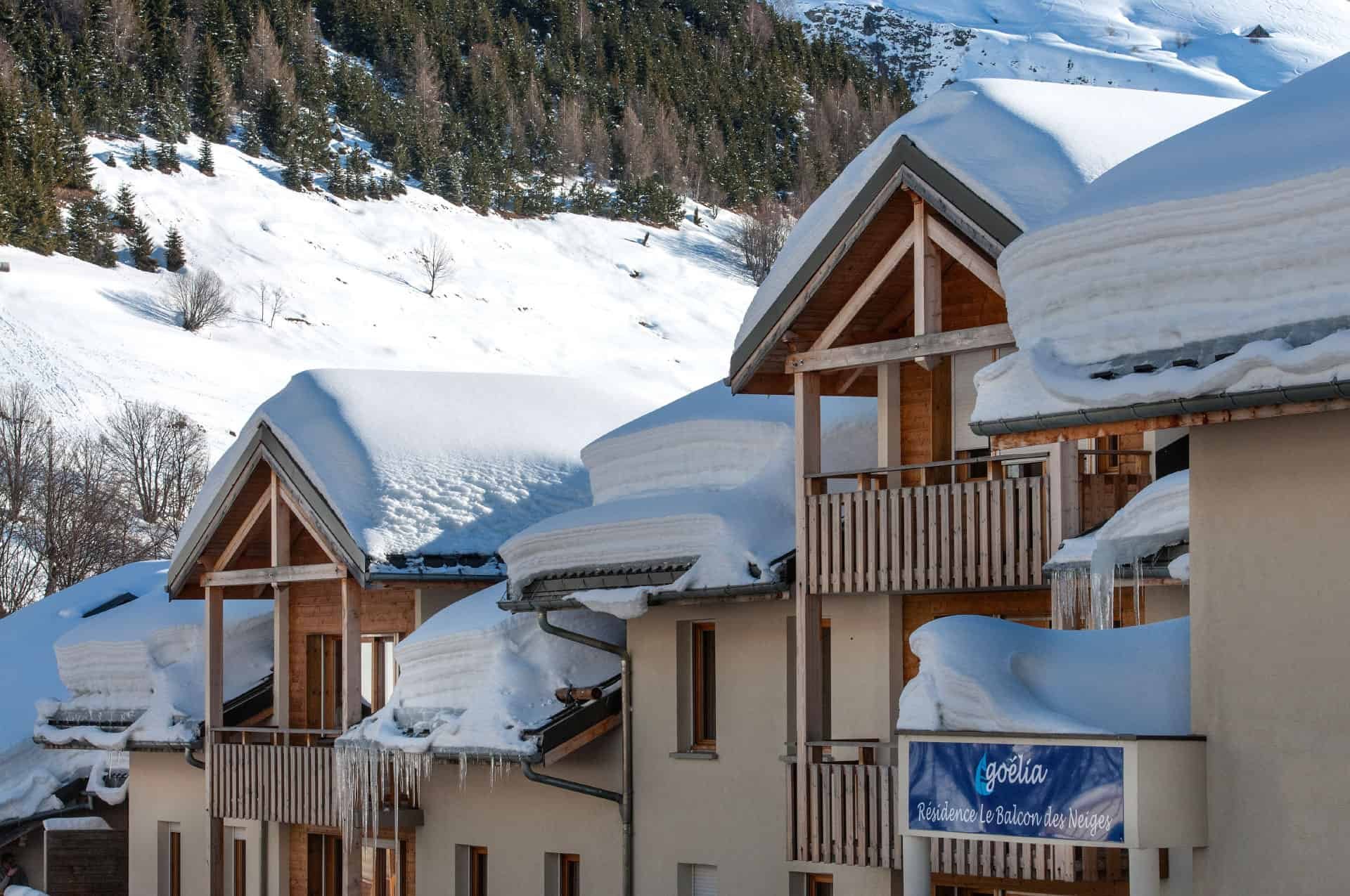 https://d1wek41qnoimq7.cloudfront.net/product/11616/W/O/residence-le-balcon-des-neiges-3-78be30ff.jpg