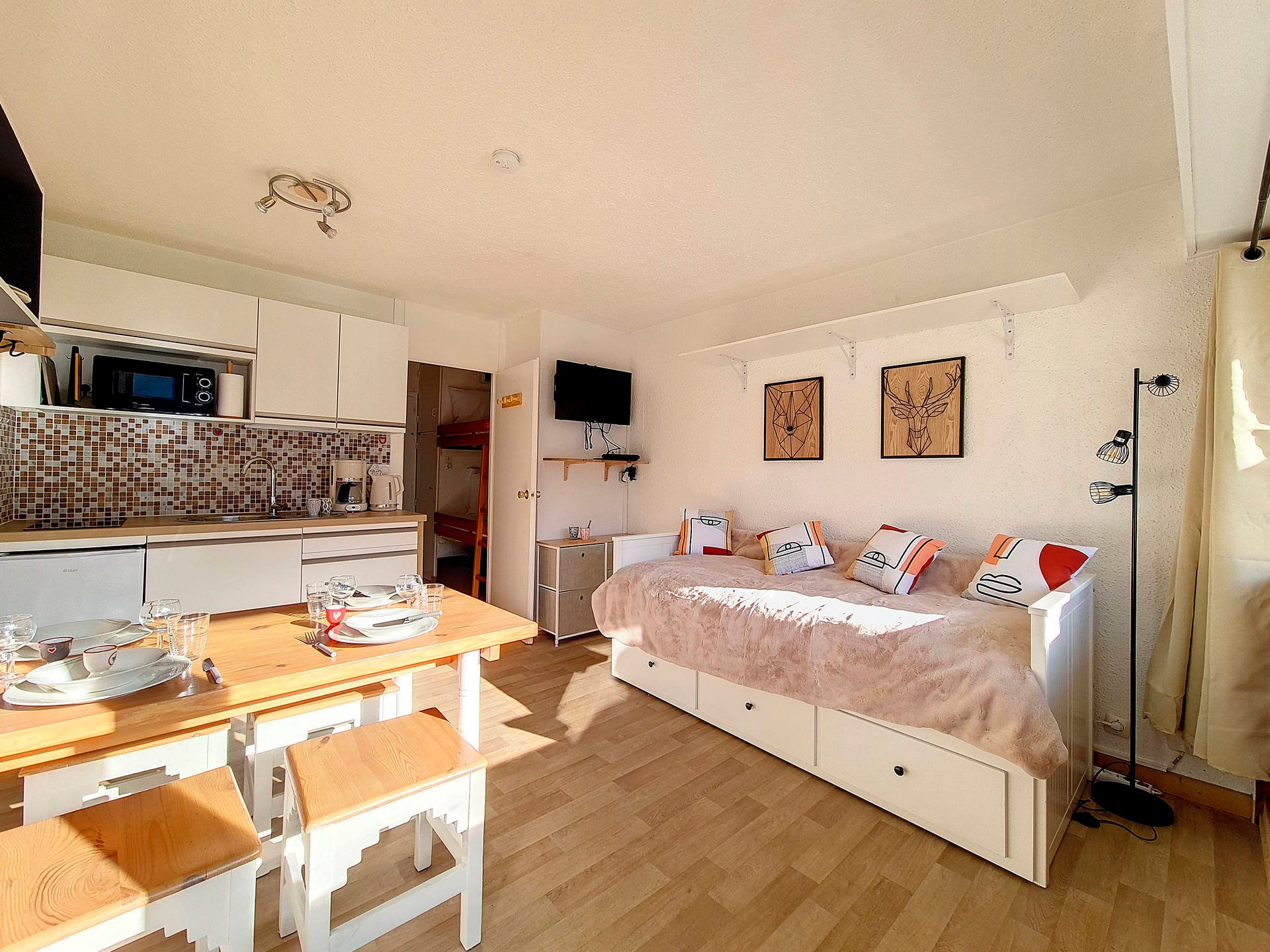 Studio 4 people Comfort - Appartements ARAVIS - Les Menuires Croisette