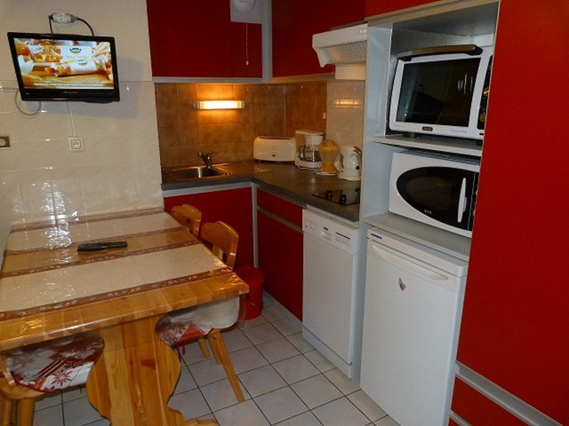 Agréable 2P 4 Pers, 24m², Balcon Est, Ski aux Pieds, Parking Gratuit, Quartier Animé des Bruyères FR - Les Menuires Bruyères