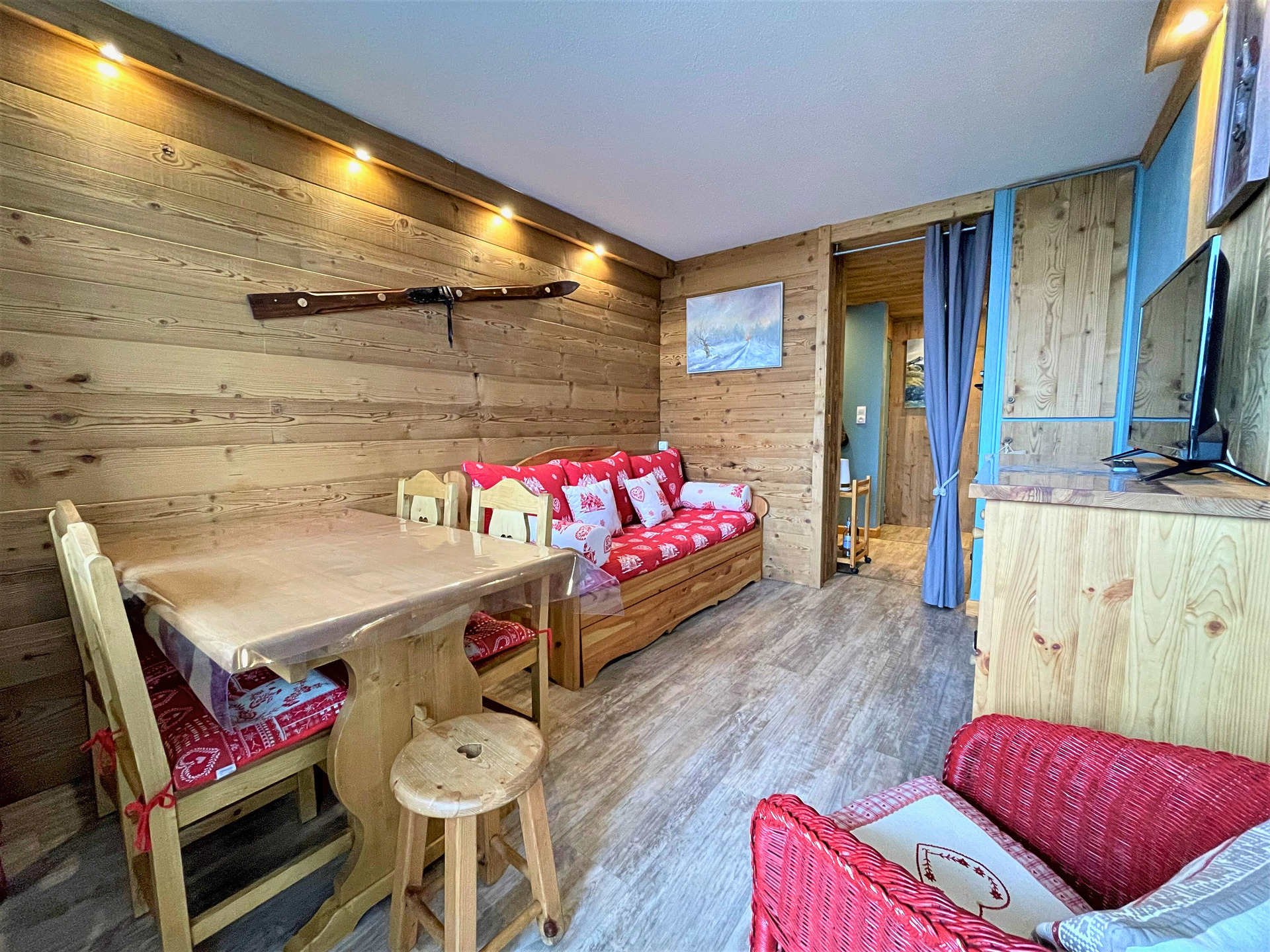 2 rooms 5 people Comfort - Appartements LAUZES - Les Menuires Croisette