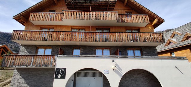 LES CHALETS DE PRAROUSTAN - Praloup