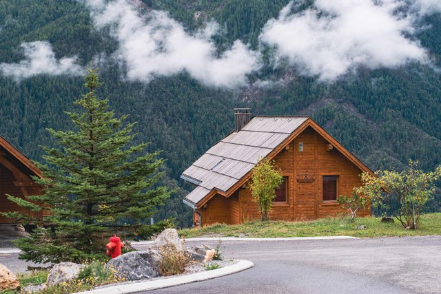 LES CHALETS DE PRAROUSTAN - Praloup