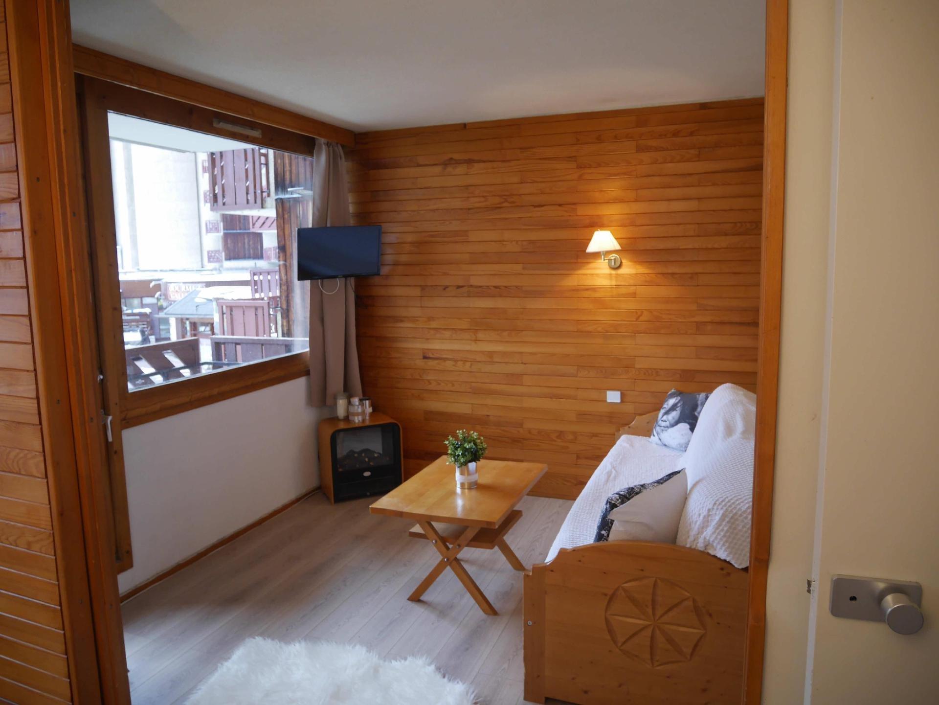 Studio 4 personnes Confort - Appartements SAINT JACQUES B - Plagne Bellecôte