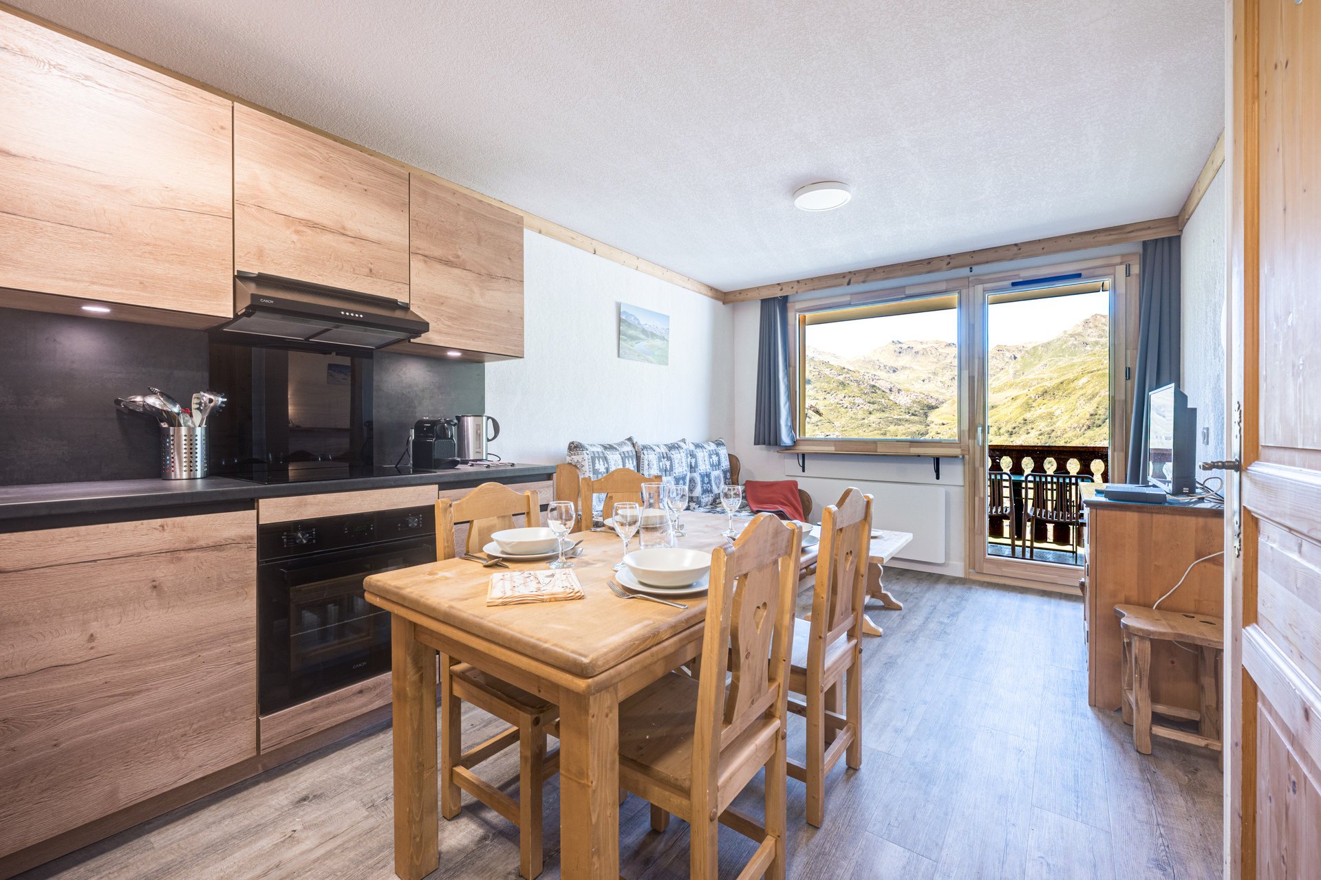 2 pièces 6 personnes Confort - Appartements COTE D'or - Les Menuires Reberty 1850