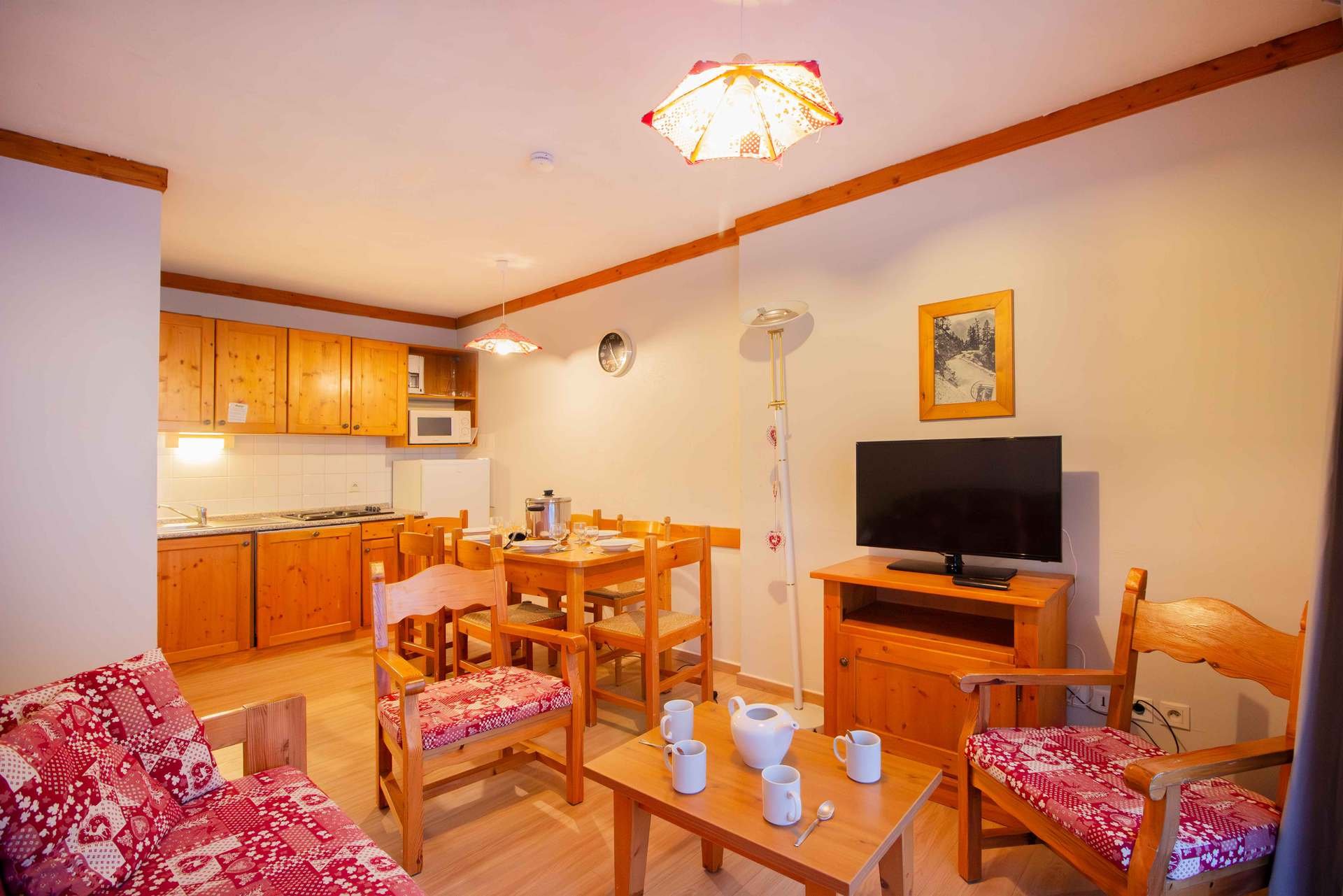2 rooms 6 people - CHALETS DU THABOR - Valfréjus