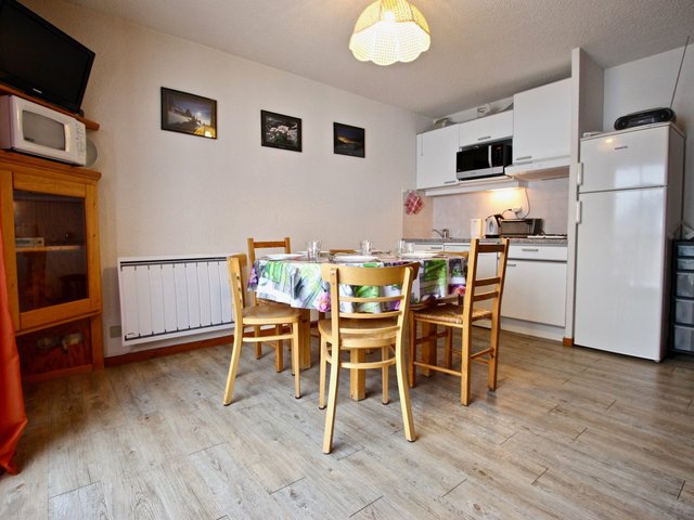 Charmant appartement 39m² au pied des pistes, balcon Sud, tout équipé, Chamrousse 1650 FR-1-340-229 - Chamrousse