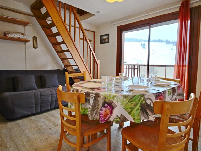 Charmant appartement 39m² au pied des pistes, balcon Sud, tout équipé, Chamrousse 1650 FR-1-340-229 - Chamrousse