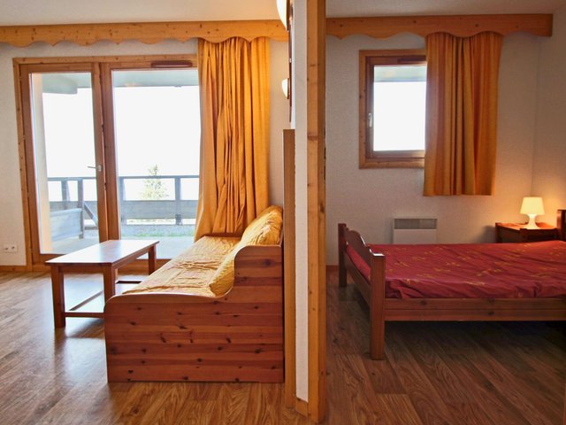 Bel appartement 2 pièces + cabine, proche pistes avec grande terrasse, à Chamrousse 1750 FR-1-549-5 - Chamrousse