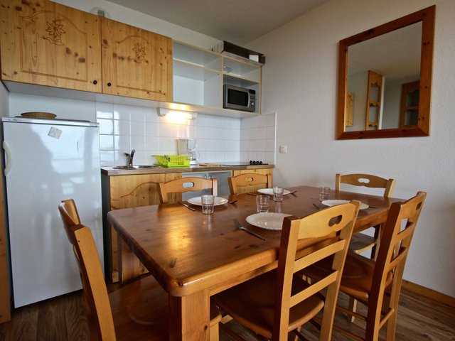 Bel appartement 2 pièces + cabine, proche pistes avec grande terrasse, à Chamrousse 1750 FR-1-549-5 - Chamrousse