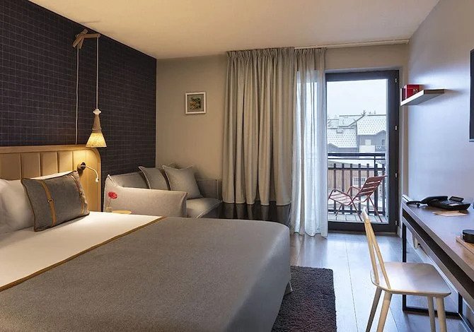 Superior Room for 4 people (2 adults & 1 child) FLEX30 - Heliopic Hotel & Spa 4* - Chamonix Centre