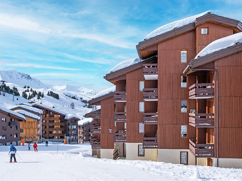 https://d1wek41qnoimq7.cloudfront.net/product/184235/W/O/pierre-vacances-residence-emeraude-e54c9036.jpg