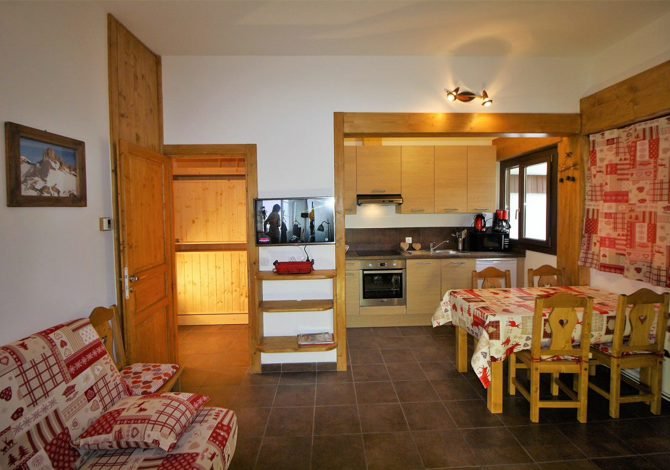 2 Pièces 6 personnes Sud Ouest CHALTOUR1 . - Résidence Chalet de la Tour . - Tignes 2100 Le Lac