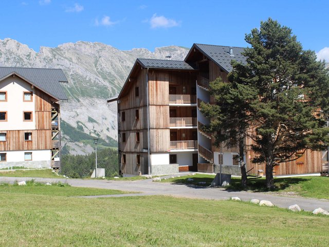 Résidence LES CHALETS DE SUPERD DAUPHINELLE - Superdévoluy