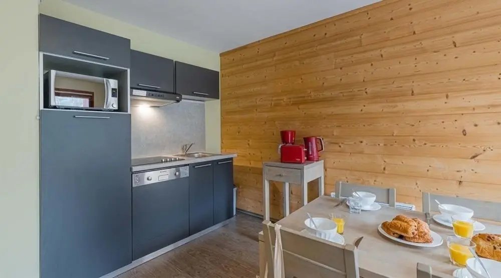 Studio 6 persons cabin and mountain corner - Résidence Madame Vacances Les Epinettes 4* - Vaujany