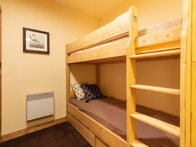 Appartement centre-ville avec piscine, sauna et parking privé FR-1-296-443 - Saint Lary Soulan