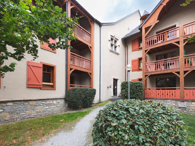 Appartement centre-ville avec piscine, sauna et parking privé FR-1-296-443 - Saint Lary Soulan