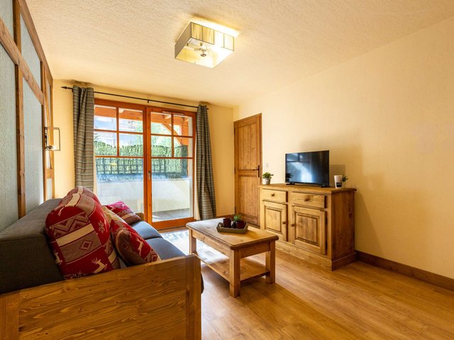 Appartement centre-ville avec piscine, sauna et parking privé FR-1-296-443 - Saint Lary Soulan