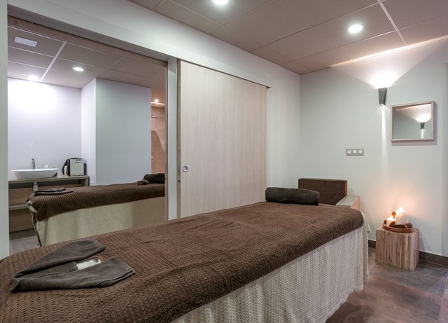 Village Club MMV les Bergers 4* - Pension incluse - Alpe d'Huez