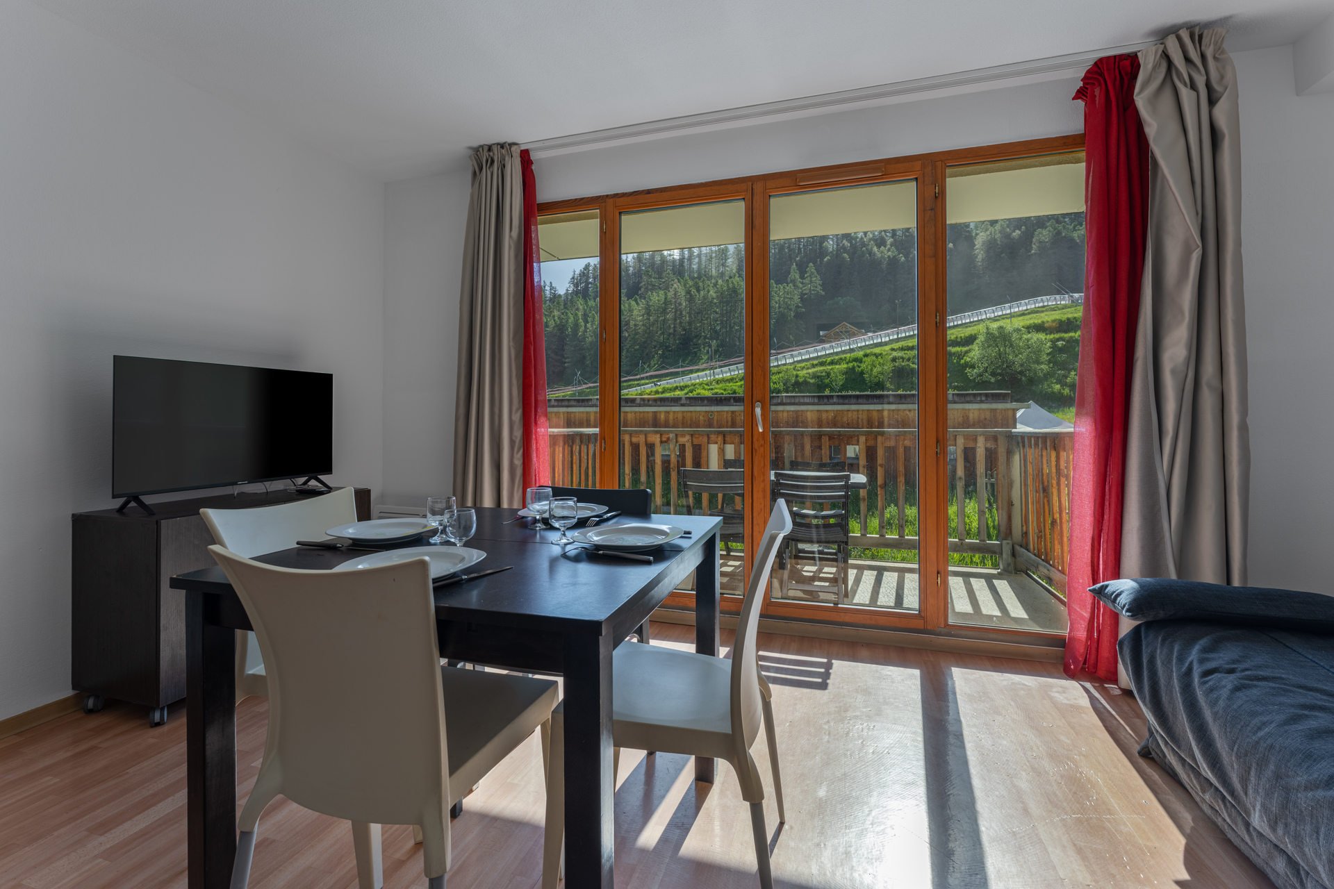 Studio 4 personnes Classique - Appartements LES TERRASSES DU SOLEIL D'or - Les Orres
