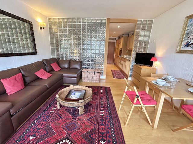 Charmant Studio Cabine avec Balcon, Parking & Casier à Skis proche Téléphérique - 4 Pers., Megève FR - Megève