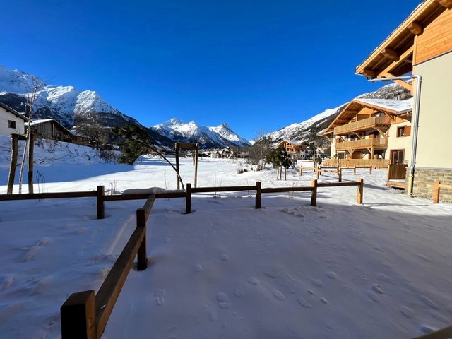 Appartement 3 pièces 6 personnes avec terrasse - Serre Chevalier 1500 - Monêtier Les Bains