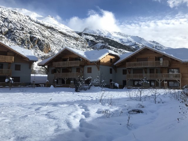 Appartement 3 pièces 6 personnes avec terrasse - Serre Chevalier 1500 - Monêtier Les Bains