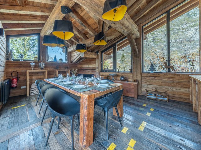 CHALET DES ALPES - Val d'Isère Centre