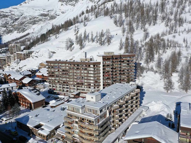 Résidence ISERAN 2000 - Val d’Isère Centre