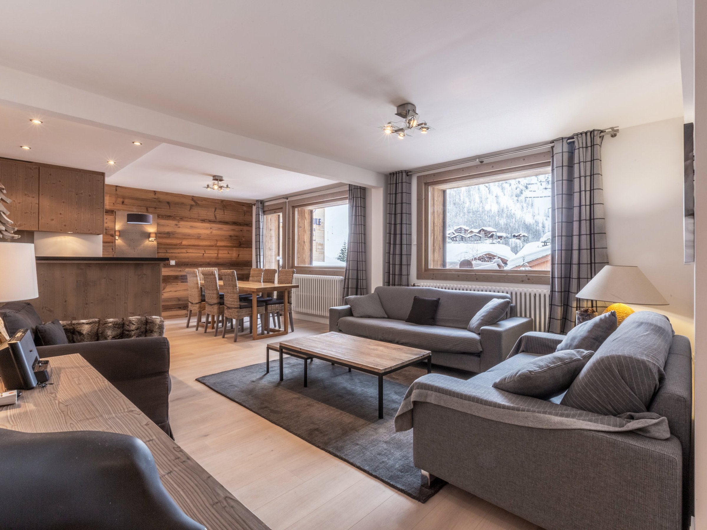 Appartement 4 pièces 6 personnes avec balcon - Résidence GRAND COCOR - Val d’Isère Centre