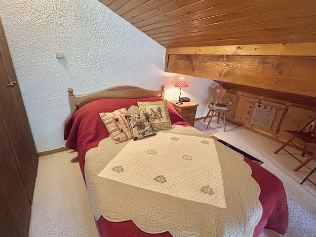 Studio Cabine + Mezzanine avec Balcon et Parking à Demi-Quartier FR-1-597-180 - Megève