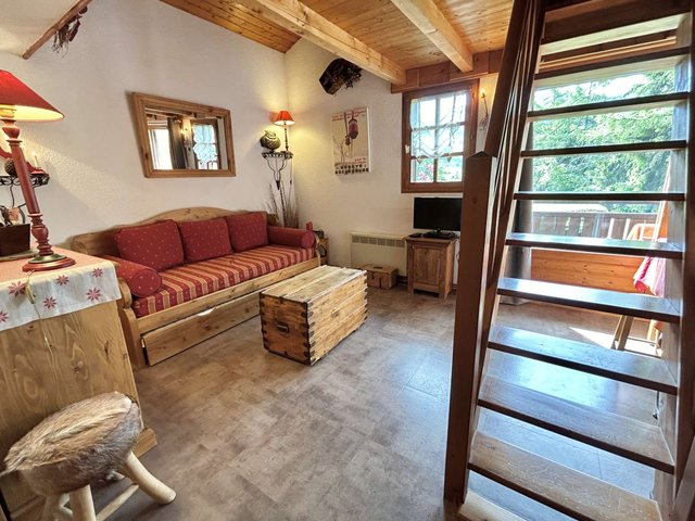 Studio Cabine + Mezzanine avec Balcon et Parking à Demi-Quartier FR-1-597-180 - Megève