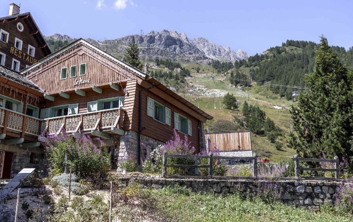 CHALET NEVE