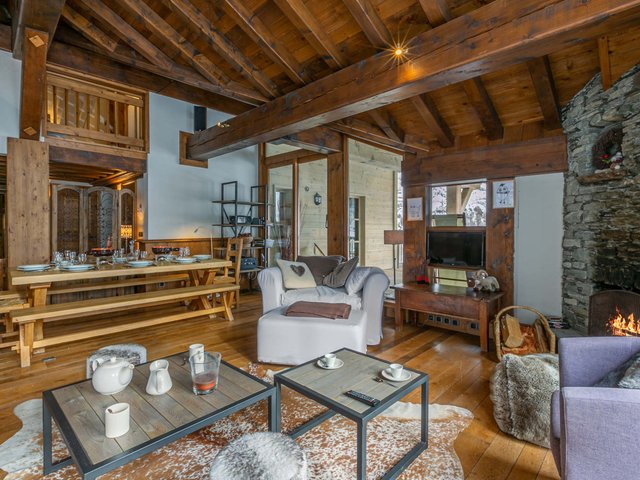 Résidence AGATHE - CARATS - Val d’Isère Centre