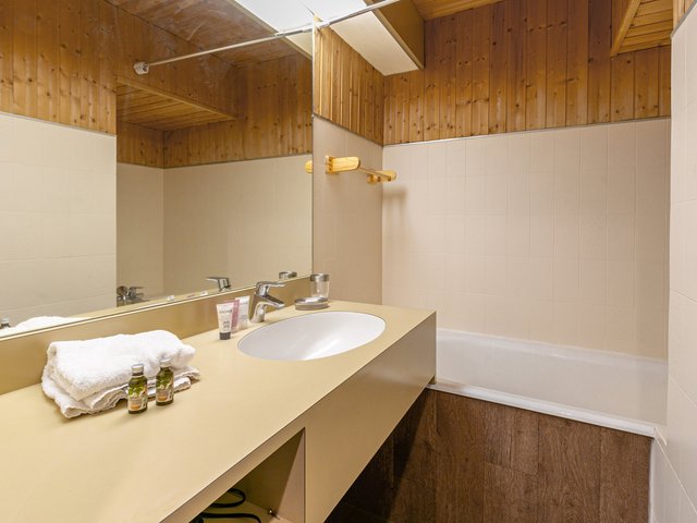 Studio modeste au centre proche des pistes, animaux admis FR-1-694-57 - Val d’Isère Centre
