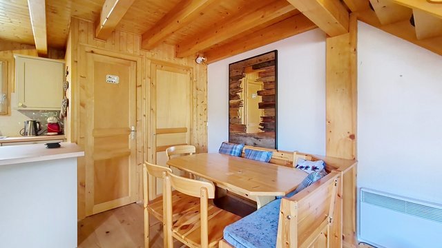 Chalet Chalet Ecureuil ECR CHARMING & NATURE 5 Pers. - Châtel
