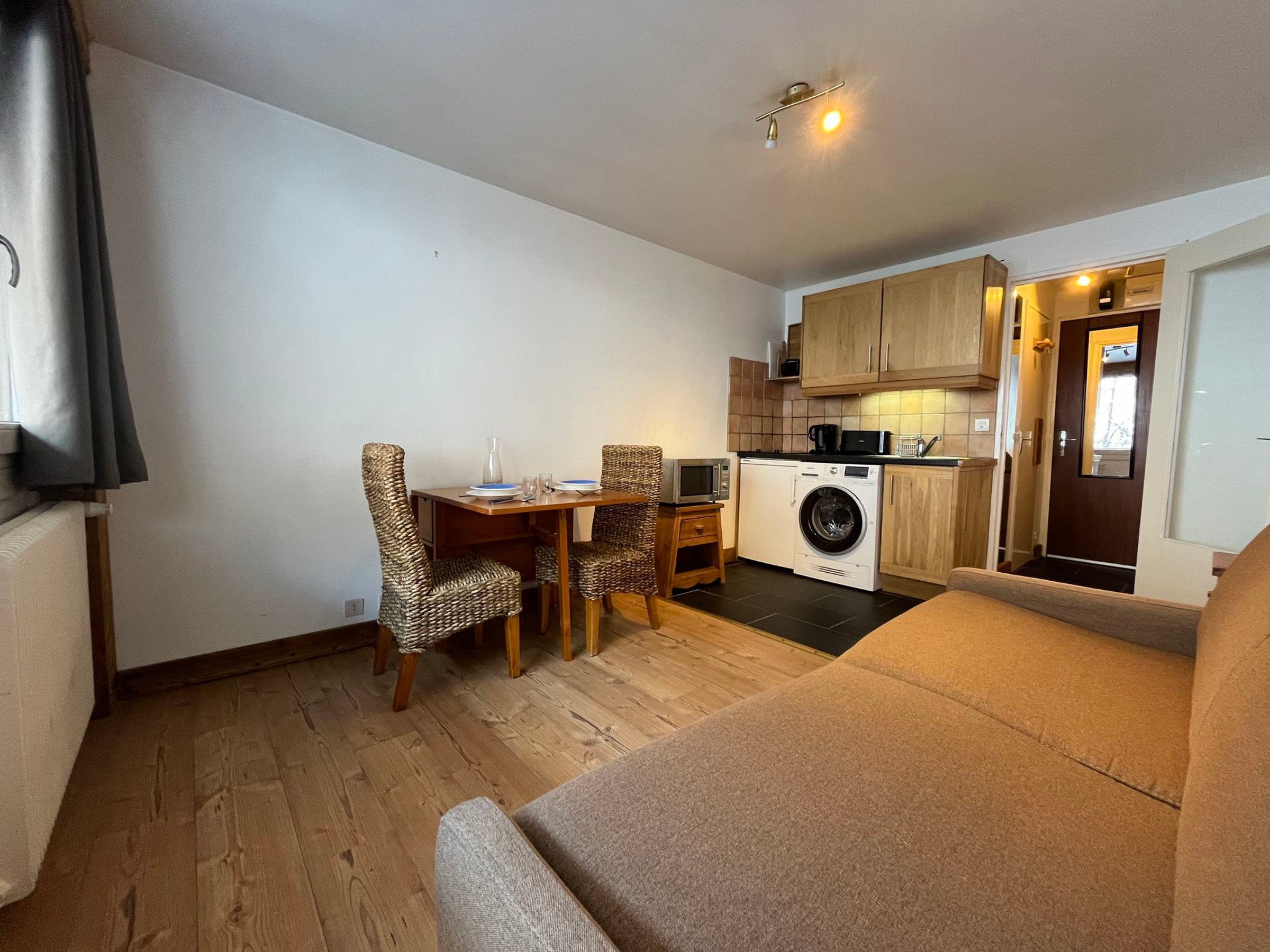 Studio Val-d'Isère, 1 pièce, 2 personnes - Studio cosy avec balcon, proche pistes et commodités à Val-d'Isère FR-1-694-353 - Val d’Isère Centre