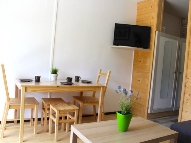 Studio rénové 4 pers au pied des pistes avec cuisine équipée FR-1-162-663 - Superdévoluy