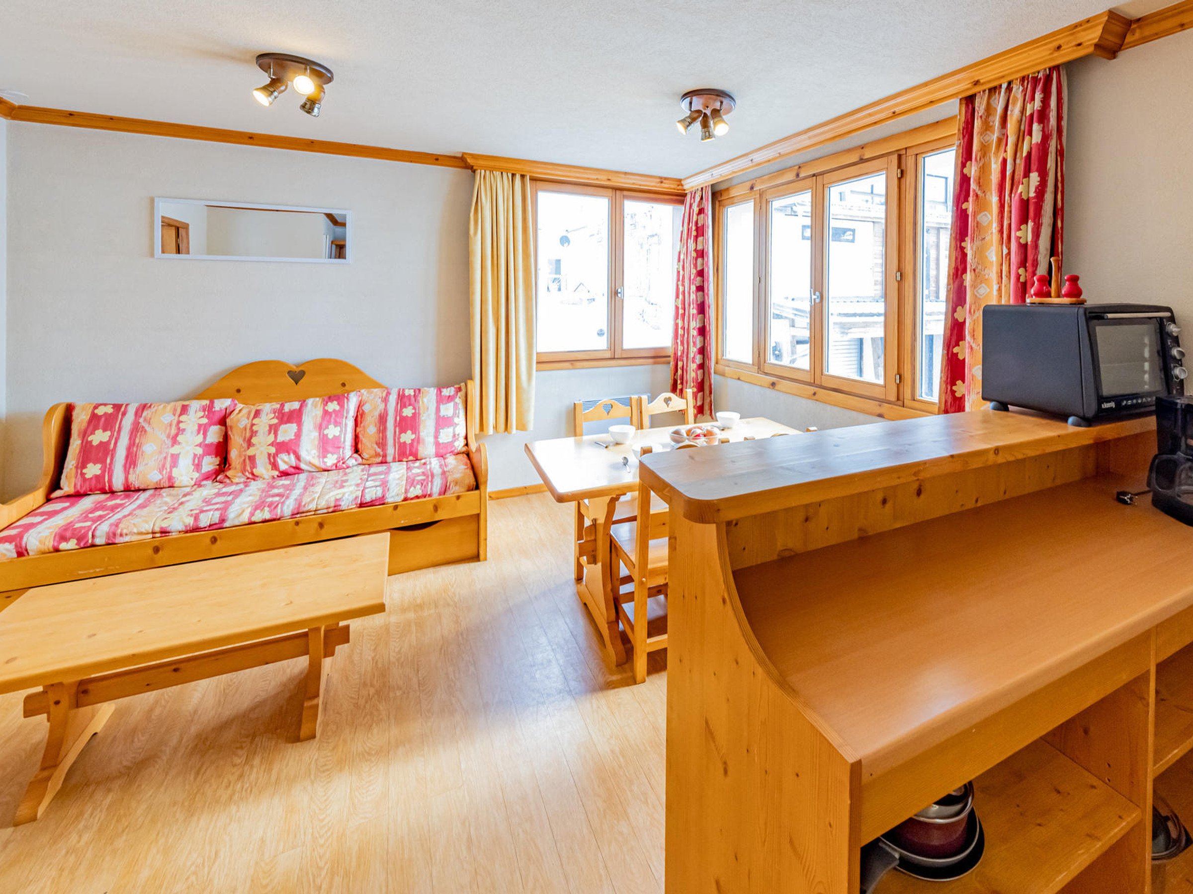 Studio 2 rooms 4 people with balcony - Résidence Le Montjoie - Saint François Longchamp