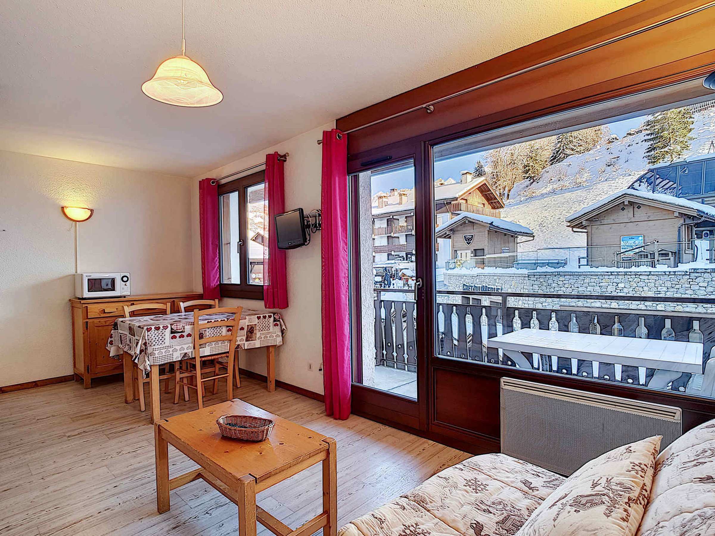 Studio 3 personnes avec balcon - Résidence PLESSIS - La Clusaz