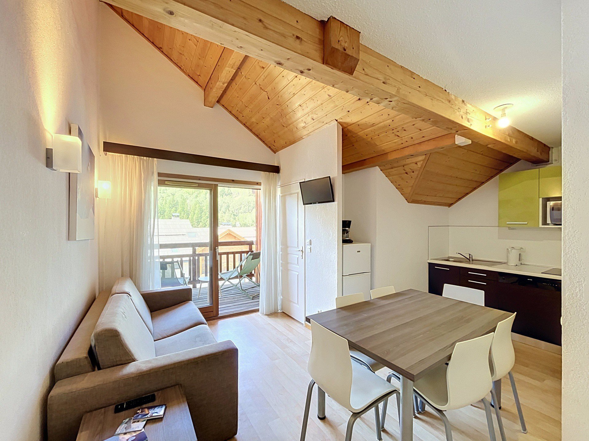 3 rooms 6 people Comfort - Appartements ETERLOU  - Serre Chevalier 1350 - Chantemerle