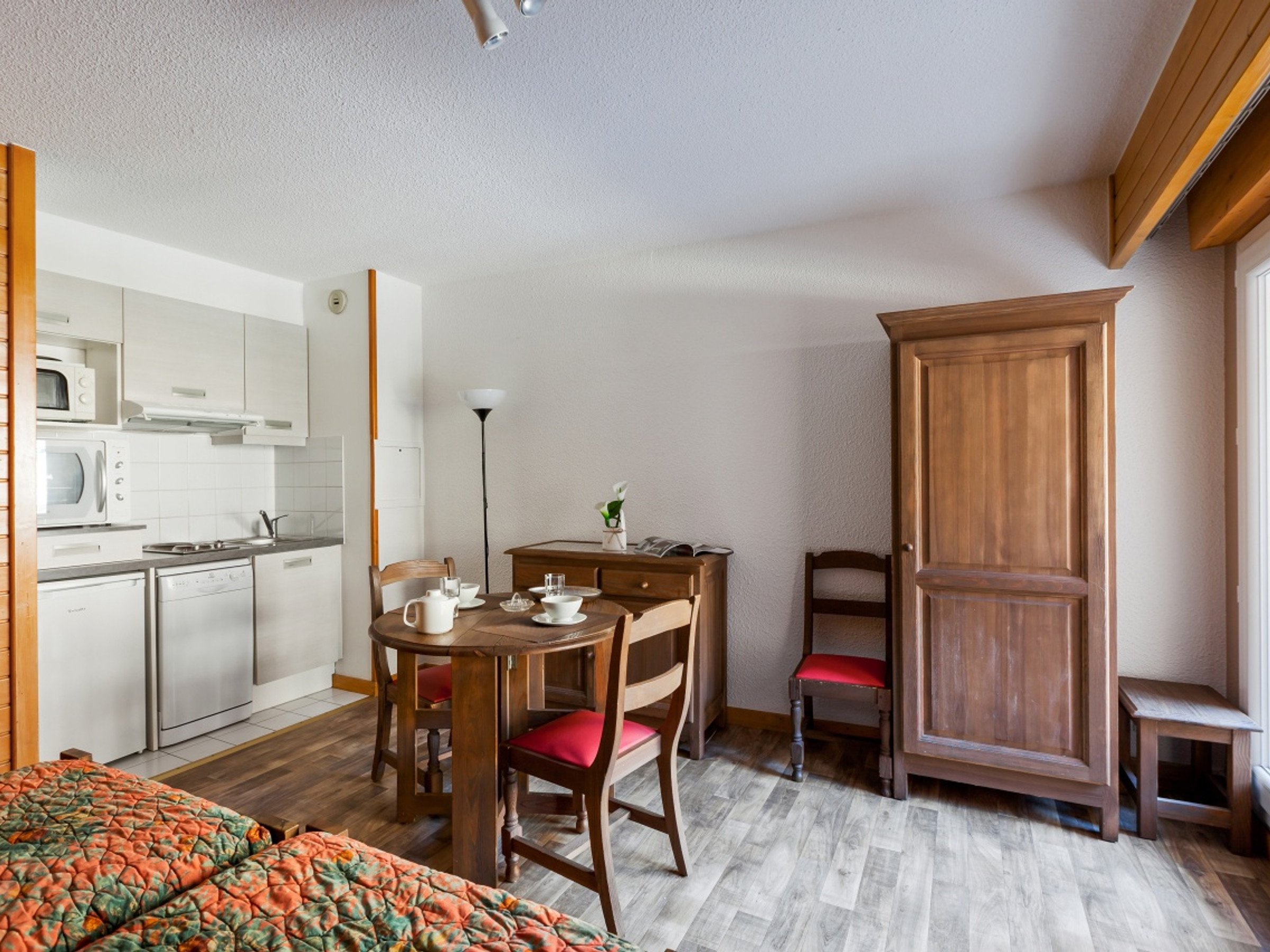 Studio 4 personnes avec balcon - Résidence TARENTAISE - Brides les Bains