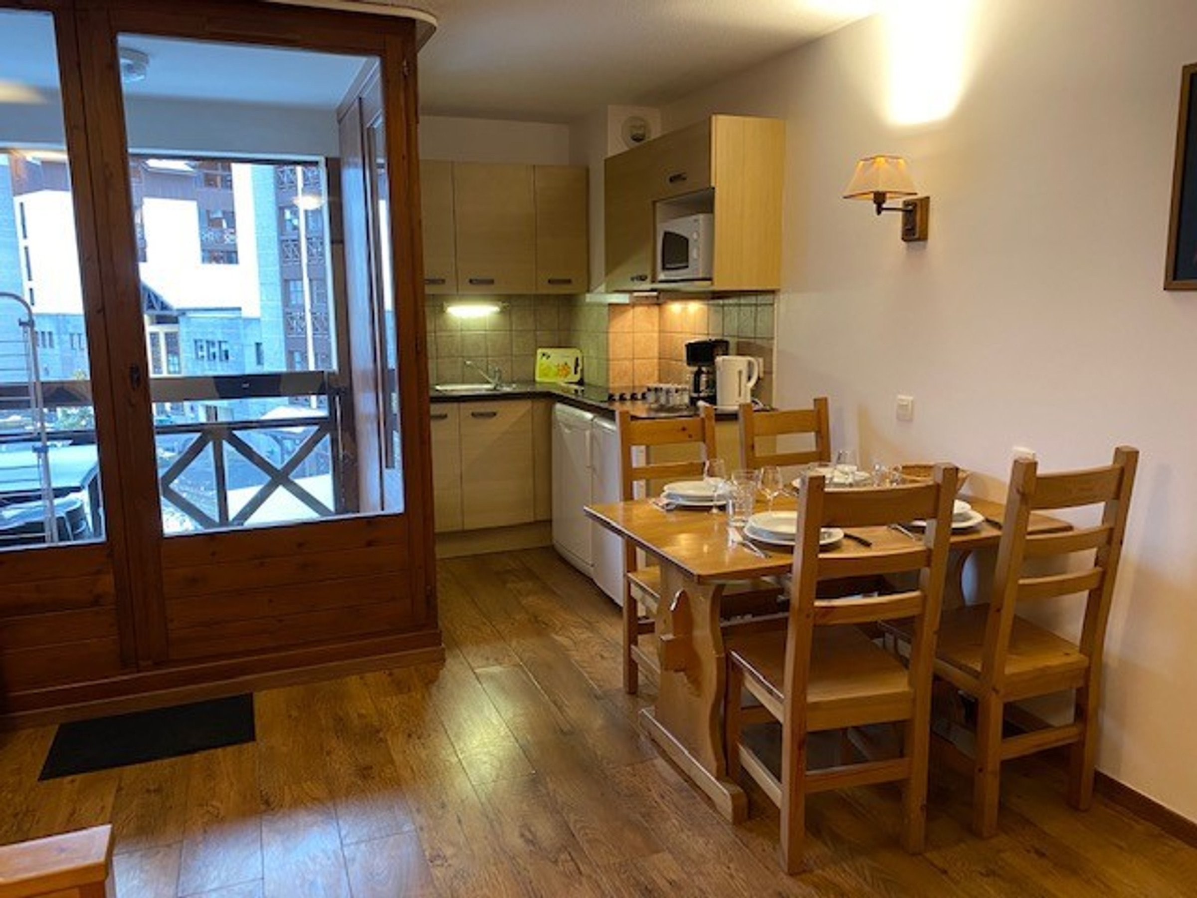 Studio 4 personnes avec balcon - Résidence CYBELES 4 - Brides les Bains