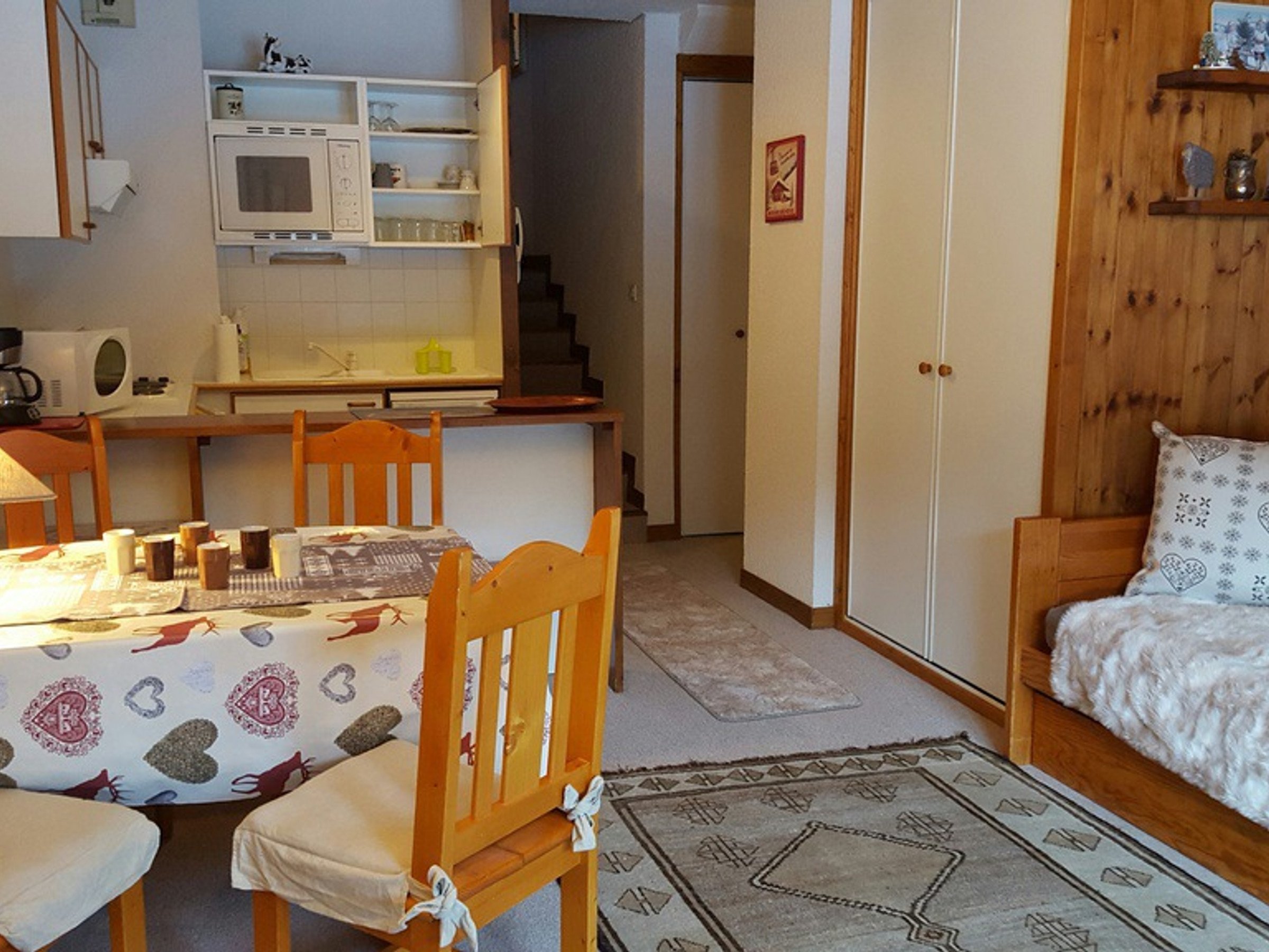 Studio 4 personnes avec balcon - Résidence FOLYERES - La Tania