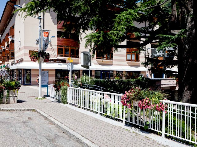 Résidence GRAND CHALET - Brides les Bains
