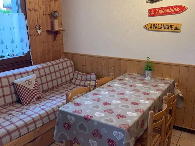 Studio 4 personnes avec balcon - Samoëns