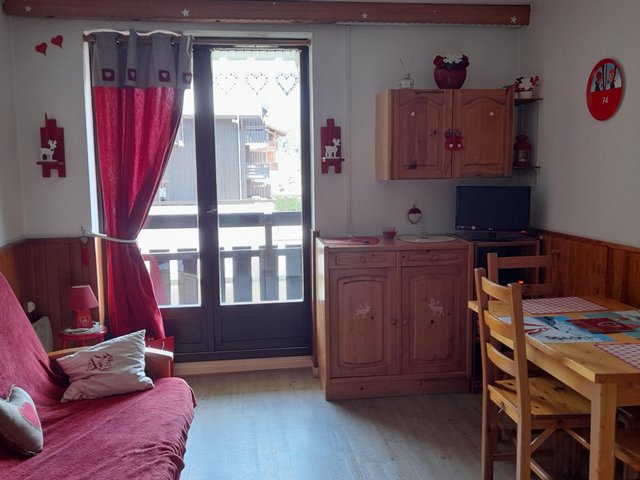 Studio 4 personnes avec balcon - Samoëns
