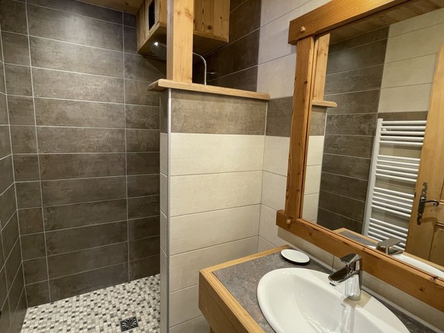 Chalet 7 pièces 14 personnes avec balcon - Samoëns