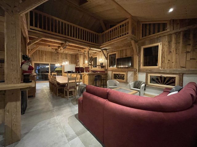 Chalet 7 pièces 14 personnes avec balcon - Samoëns
